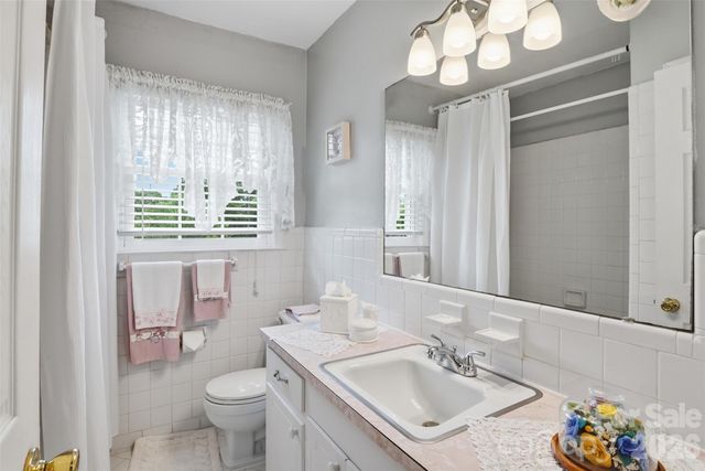 1287 Queensgate Street, Gastonia, NC 28054