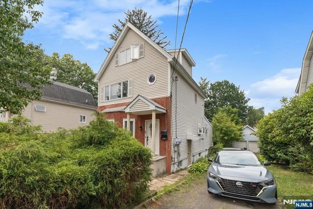 715 5TH ST 5th Street, Lyndhurst, NJ 07071