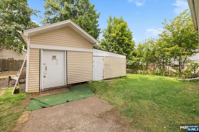 715 5TH ST 5th Street, Lyndhurst, NJ 07071