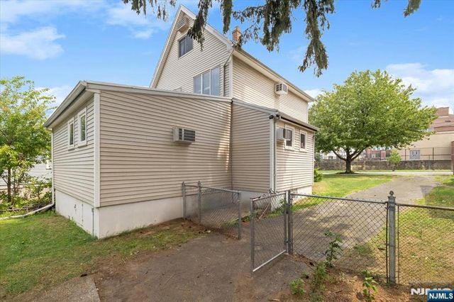 715 5TH ST 5th Street, Lyndhurst, NJ 07071
