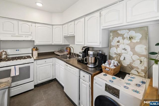715 5TH ST 5th Street, Lyndhurst, NJ 07071