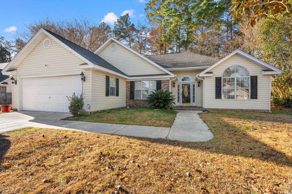 333 Ashwood Ln., Myrtle Beach, SC 29588