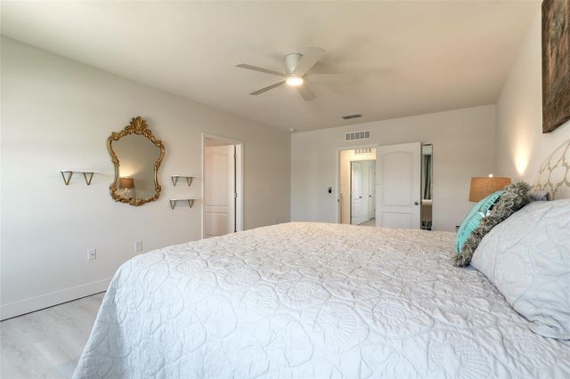 319 SUNSET VIEW DRIVE, Edgewater, FL 32141