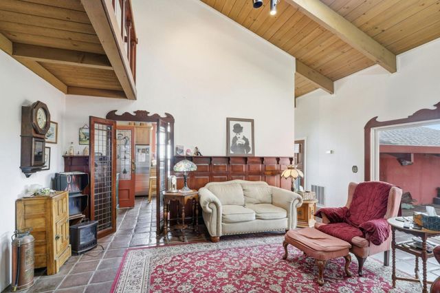 590 Pineridge Road, Santa Cruz, CA 95060