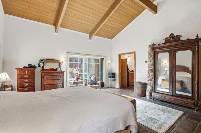 590 Pineridge Road, Santa Cruz, CA 95060