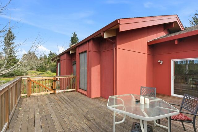 590 Pineridge Road, Santa Cruz, CA 95060