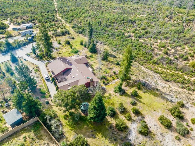 590 Pineridge Road, Santa Cruz, CA 95060