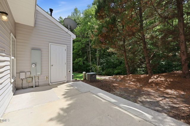 8211 Clasara Circle, Raleigh, NC 27613