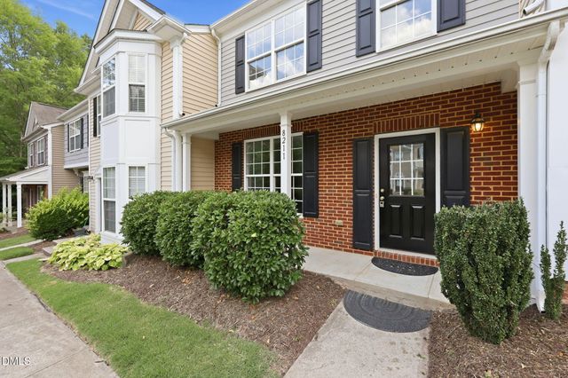 8211 Clasara Circle, Raleigh, NC 27613