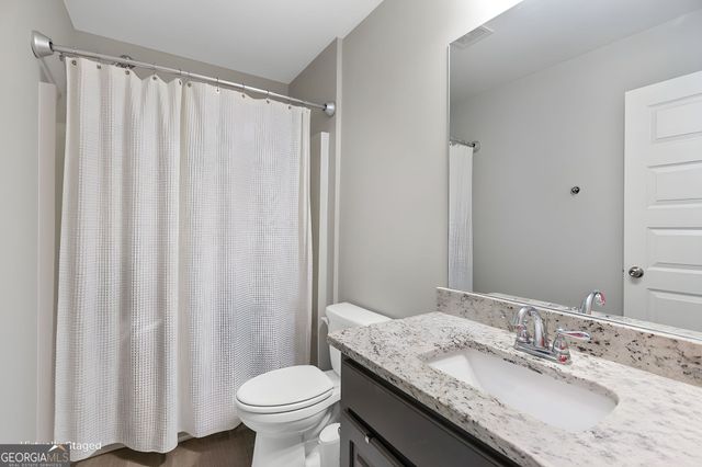 140 Fenwick Farms Drive, Lagrange, GA 30241