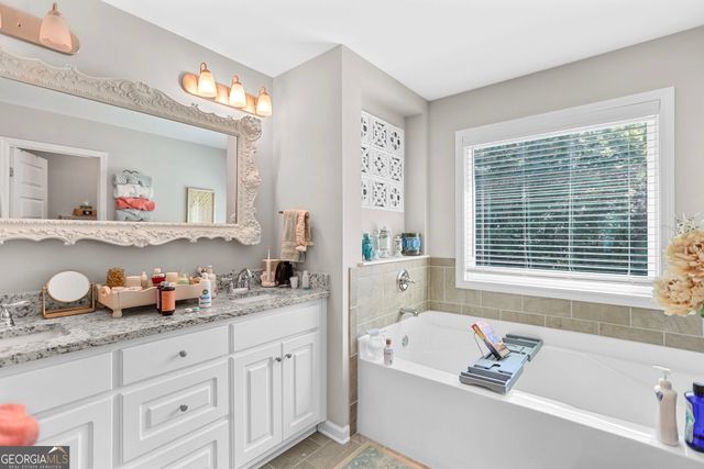 140 Fenwick Farms Drive, Lagrange, GA 30241