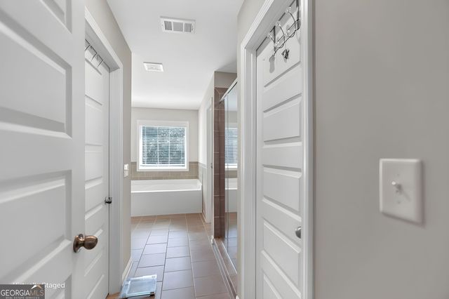 140 Fenwick Farms Drive, Lagrange, GA 30241