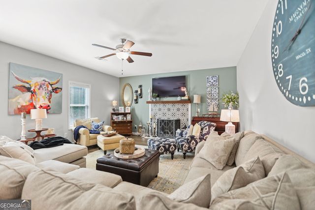 140 Fenwick Farms Drive, Lagrange, GA 30241