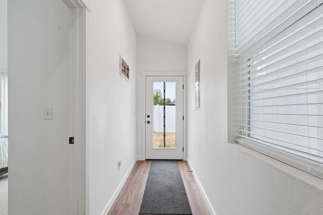 2303 E Longfellow Ave, Spokane, WA 99207