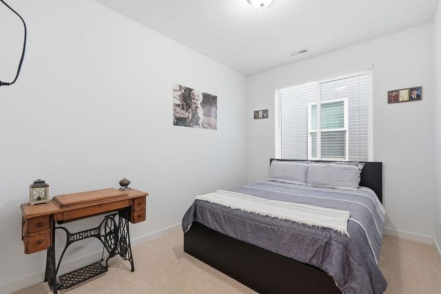 2303 E Longfellow Ave, Spokane, WA 99207
