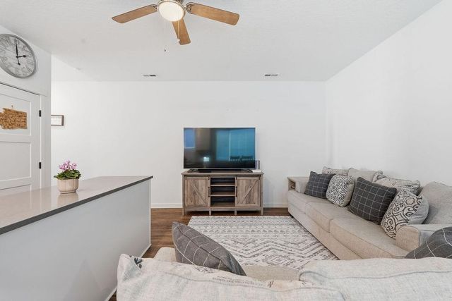 2303 E Longfellow Ave, Spokane, WA 99207