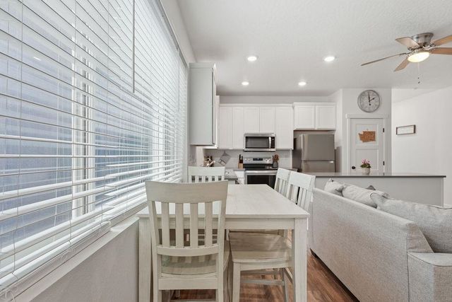 2303 E Longfellow Ave, Spokane, WA 99207