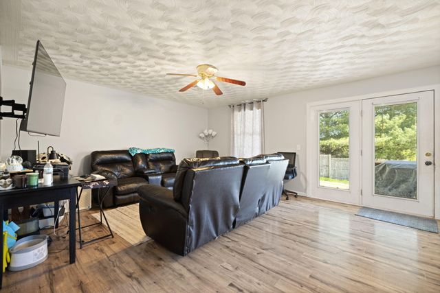 234 Grab Nickell Hill, Morehead, KY 40351