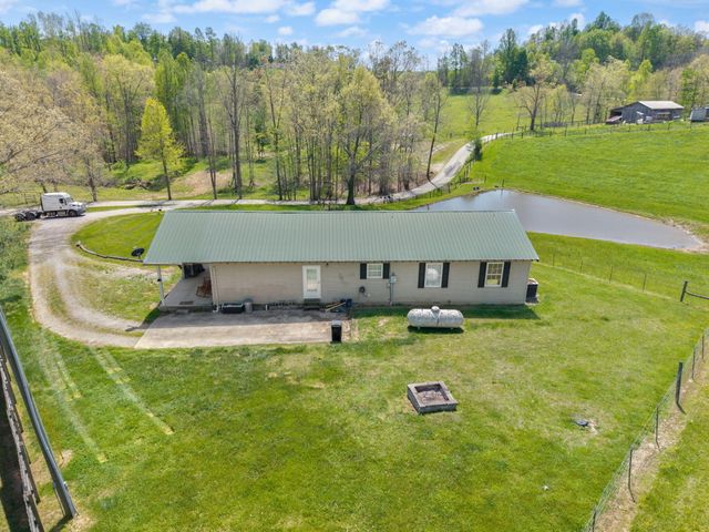 234 Grab Nickell Hill, Morehead, KY 40351