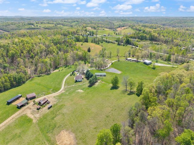 234 Grab Nickell Hill, Morehead, KY 40351