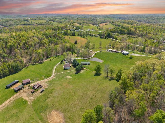 234 Grab Nickell Hill, Morehead, KY 40351