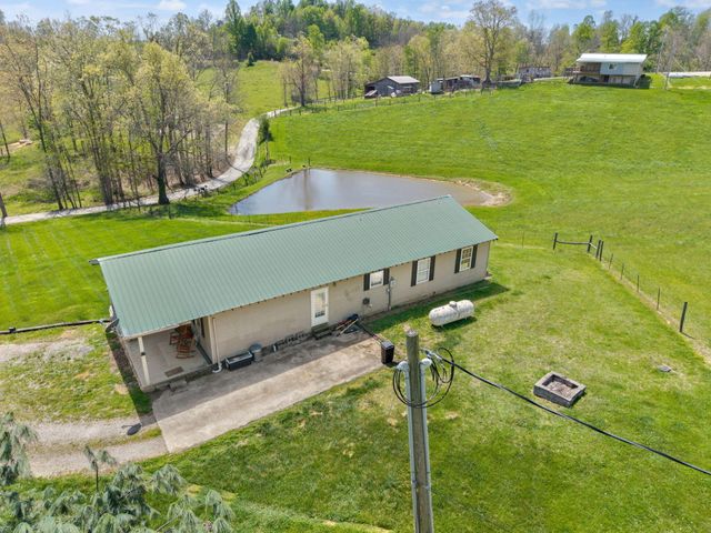 234 Grab Nickell Hill, Morehead, KY 40351