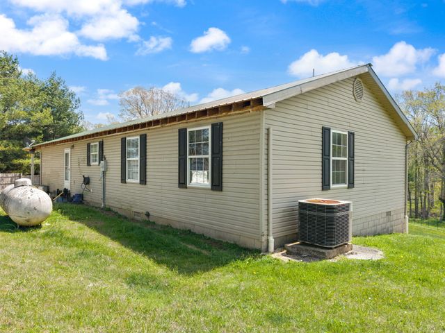 234 Grab Nickell Hill, Morehead, KY 40351