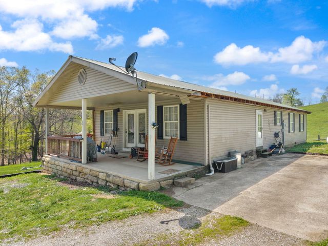 234 Grab Nickell Hill, Morehead, KY 40351