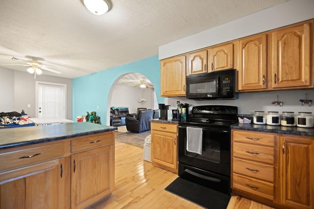 234 Grab Nickell Hill, Morehead, KY 40351