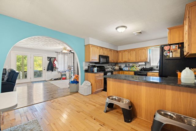 234 Grab Nickell Hill, Morehead, KY 40351