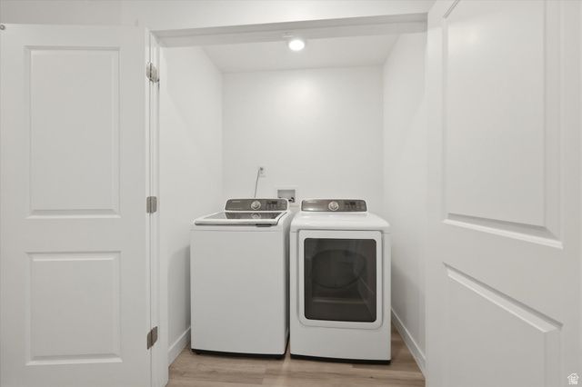 1188 E DOGWATCH DR, Saratoga Springs, UT 84045