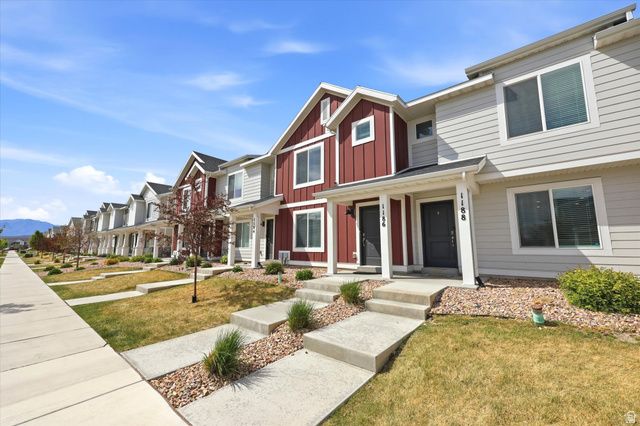 1188 E DOGWATCH DR, Saratoga Springs, UT 84045