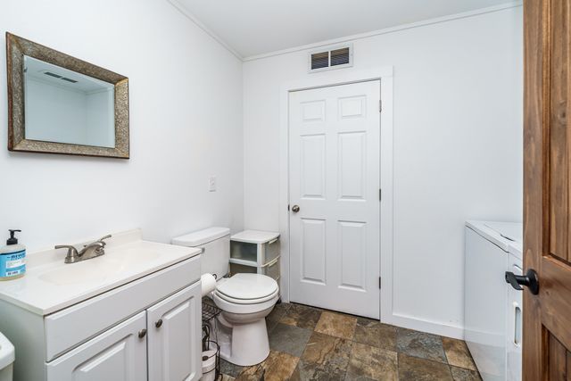 1450 County Road 220, Eureka Springs, AR 72631