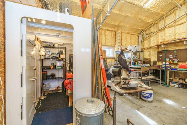 1450 County Road 220, Eureka Springs, AR 72631