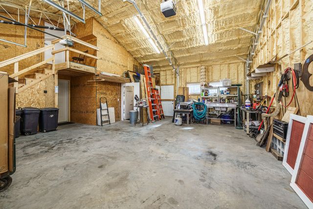 1450 County Road 220, Eureka Springs, AR 72631