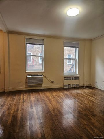 140 35 Beech Ave 4H, Flushing, NY 11355