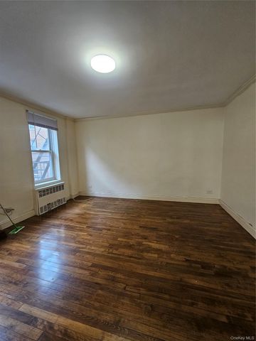 140 35 Beech Ave 4H, Flushing, NY 11355