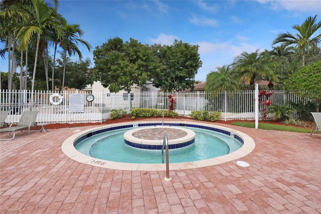 7459 NW 17th Dr, Pembroke Pines, FL 33024