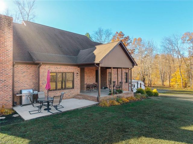 476 Ijames Church Road, Mocksville, NC 27028