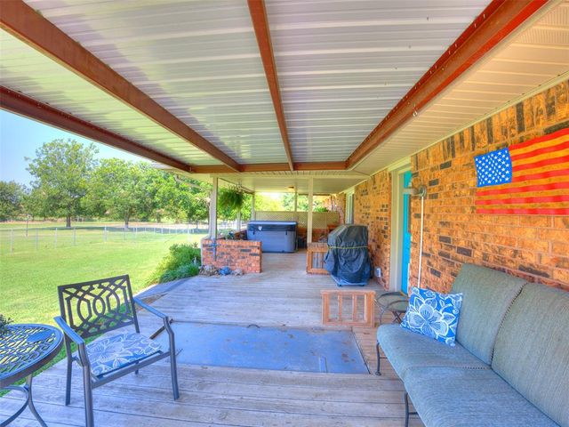 19865 NE 10th Street, Harrah, OK 73045