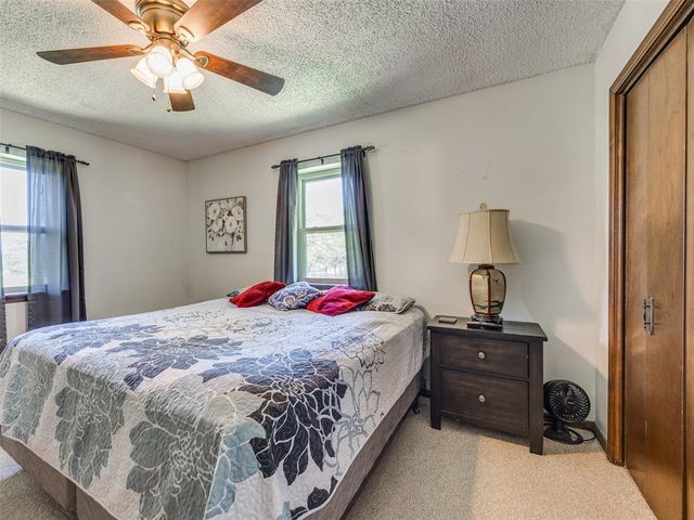 19865 NE 10th Street, Harrah, OK 73045