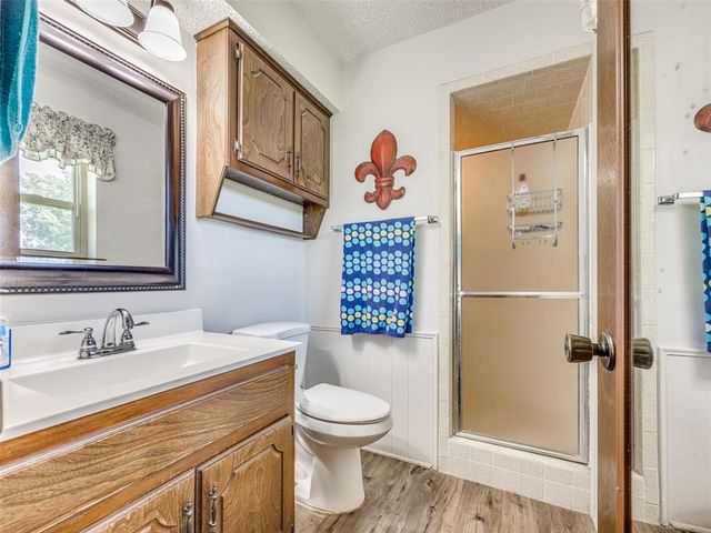 19865 NE 10th Street, Harrah, OK 73045