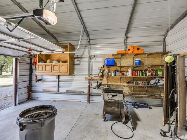 19865 NE 10th Street, Harrah, OK 73045
