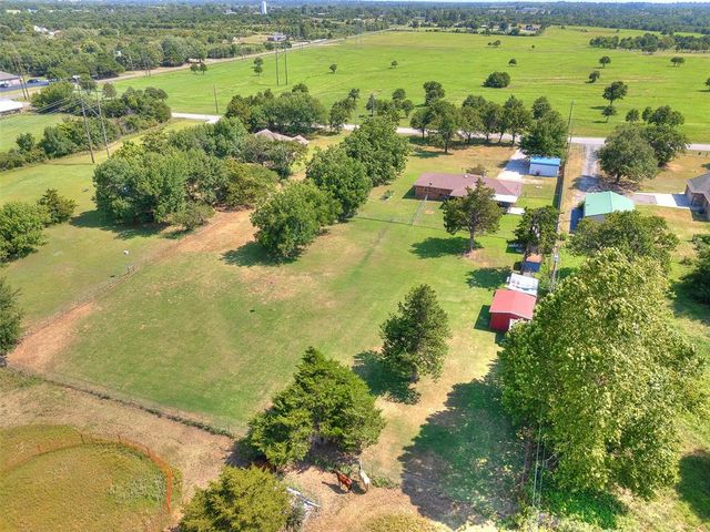 19865 NE 10th Street, Harrah, OK 73045