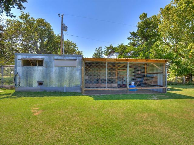 19865 NE 10th Street, Harrah, OK 73045