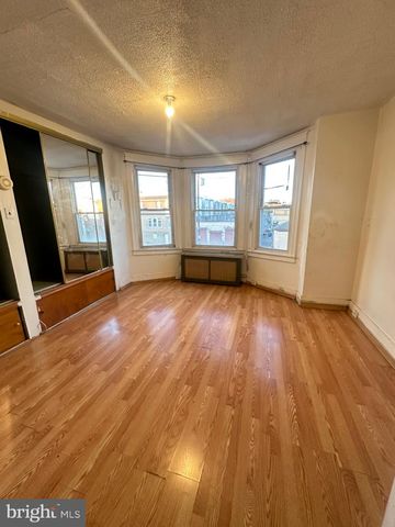 516 W CHEW AVE, Philadelphia, PA 19120