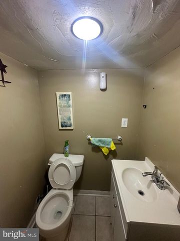 516 W CHEW AVE, Philadelphia, PA 19120