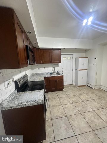 516 W CHEW AVE, Philadelphia, PA 19120