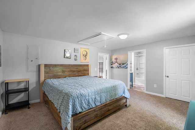 411 Purtle Rd, Lafayette, TN 37083