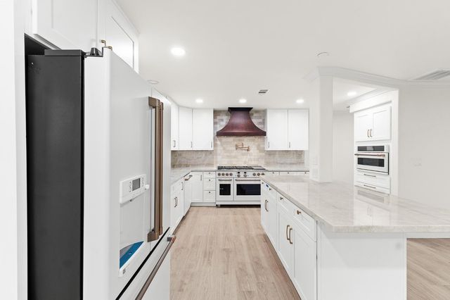 1345 W Escalon Avenue, Fresno, CA 93711